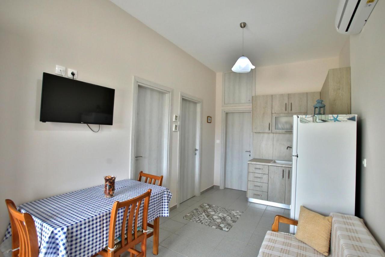 Pavlidis Apartment