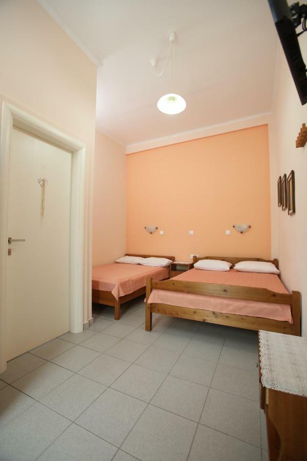 Pavlidis Apartment *