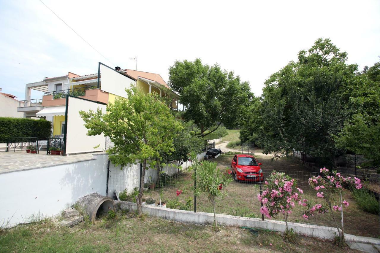 Pavlidis Apartment