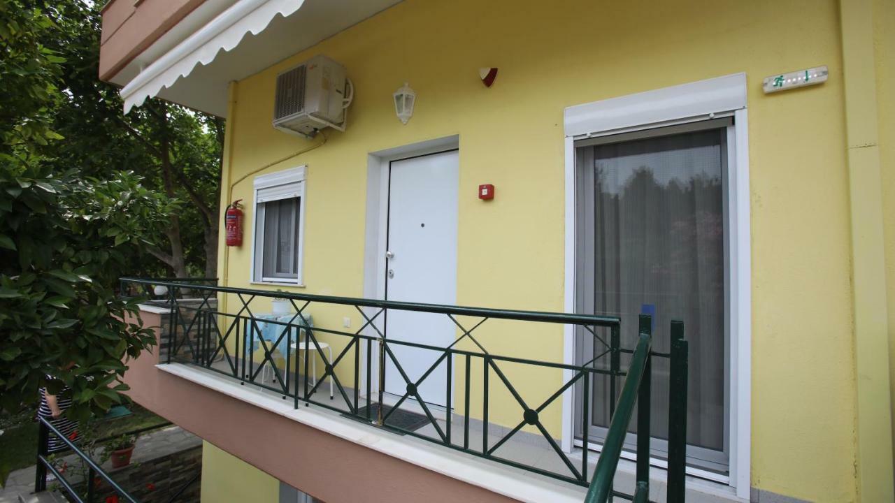 Pavlidis Apartment Siviri