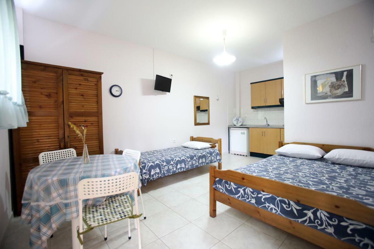 Pavlidis Apartment
