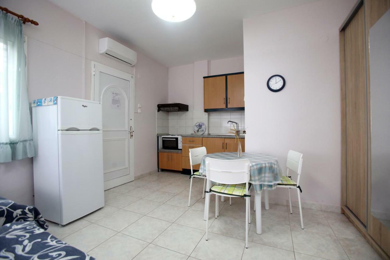 Pavlidis Apartment