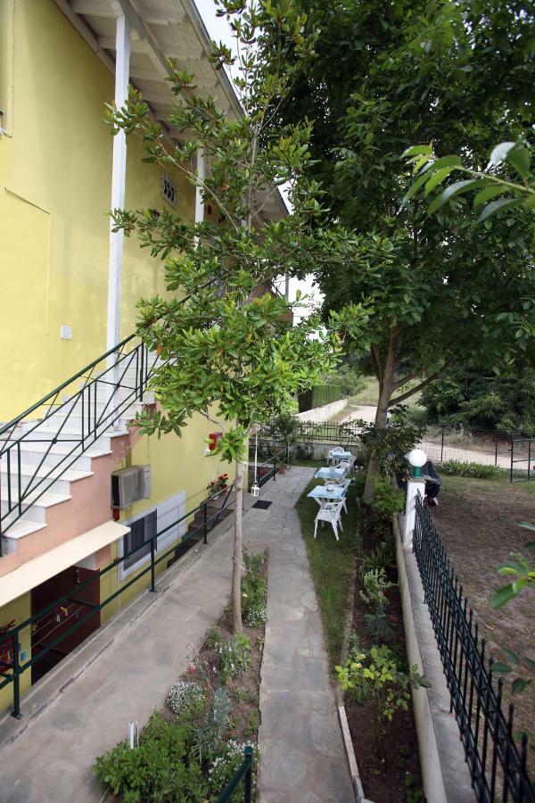 Pavlidis Apartment