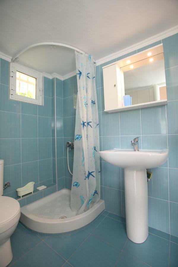 Pavlidis Apartment