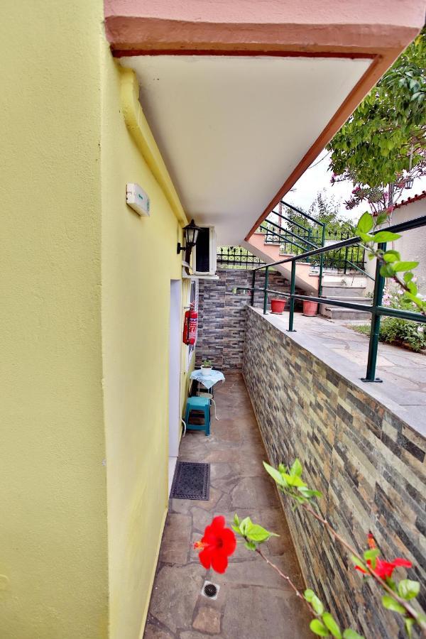 Pavlidis Apartment *